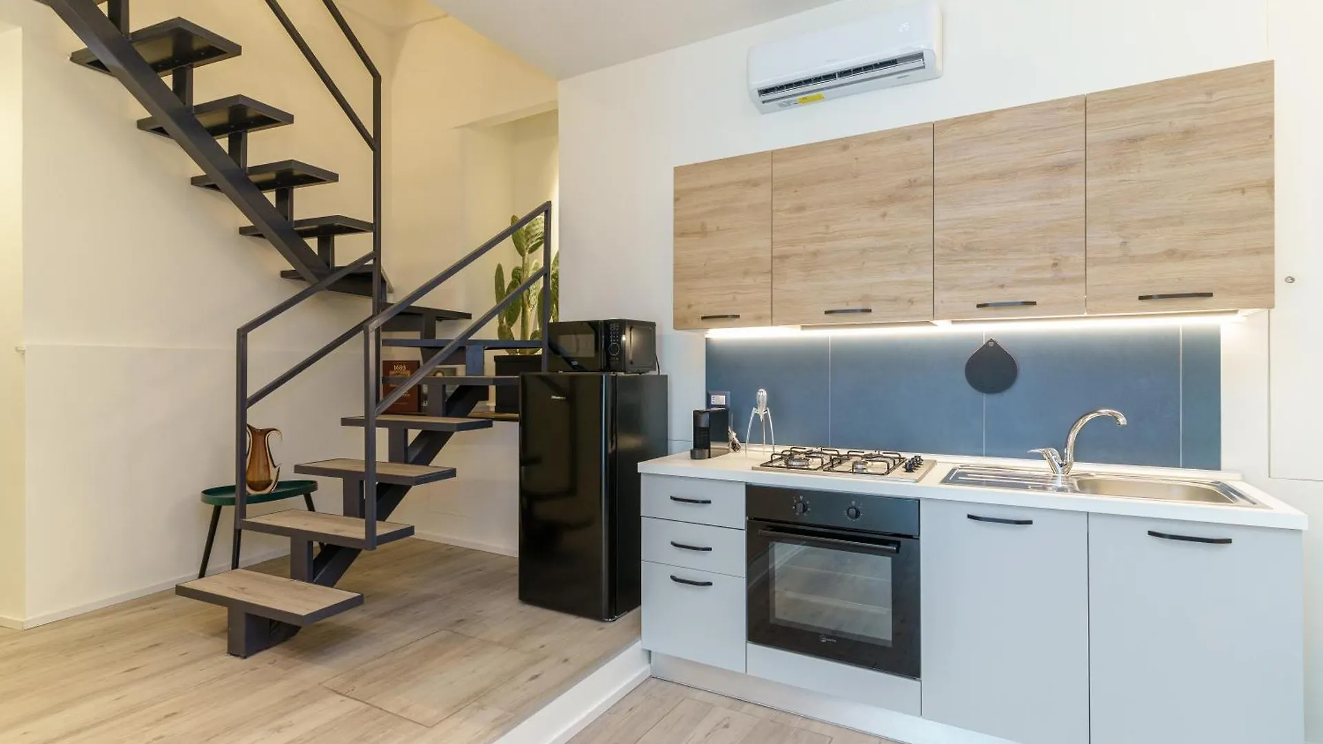 Dimore Sangiuliano - Casa Sant'Elmo Apartment Catania 0*,